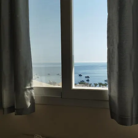 Sunstone Court 아파트 세인트폴스베이