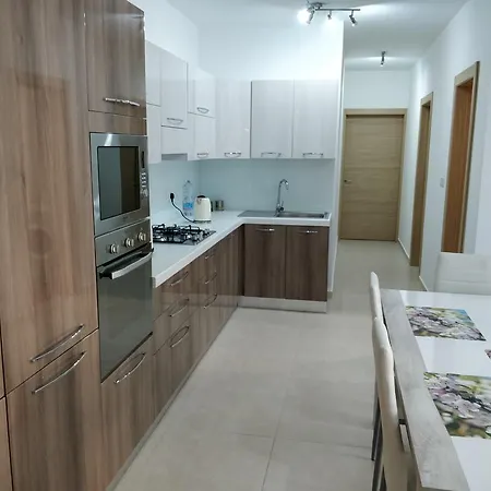 아파트 Sunstone Court 세인트폴스베이