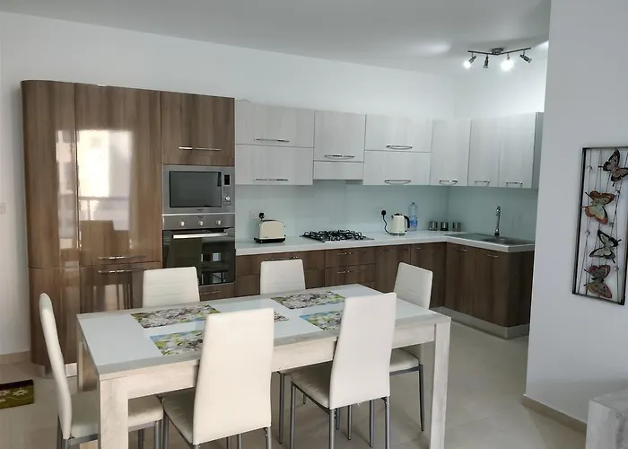 Sunstone Court Appartamento St. Paul's Bay