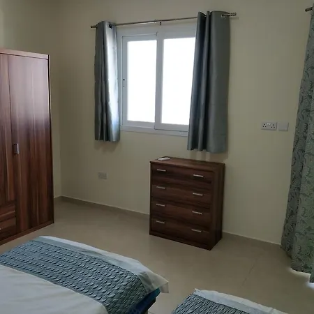 Sunstone Court Apartman *