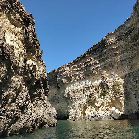 Sunstone Court Daire *